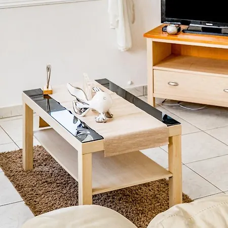 Sunnyside Mandali By Ezoria *