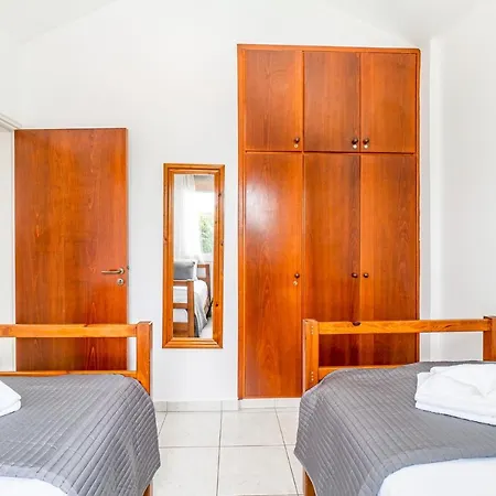 Sunnyside Mandali By Ezoria Villa